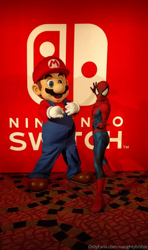 Spidey in Spandex posted by rainbowlovers