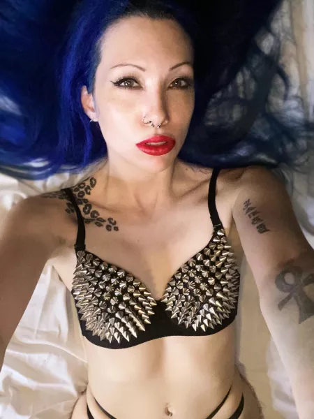 Spiky 💀🖤 by VulgarKittyx69