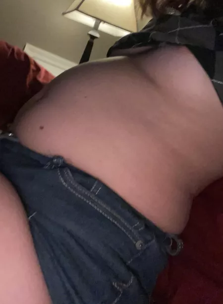 splitting at the seams by 1pudgypig1