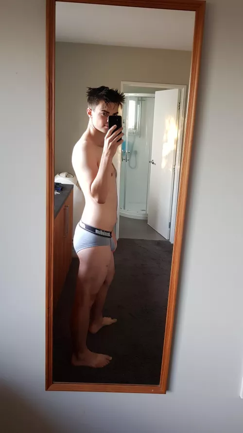 Spot the bruise by FCWWnz