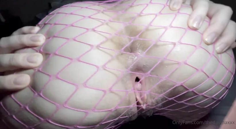 Spray my holes in cum plzzzzzz by thedavinaxx