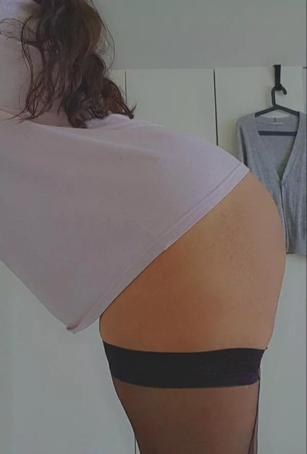 Spread and explore [F] [OC] posted by Amylovest34