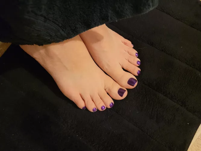 Squeaky clean... lotion them for me by footsie365