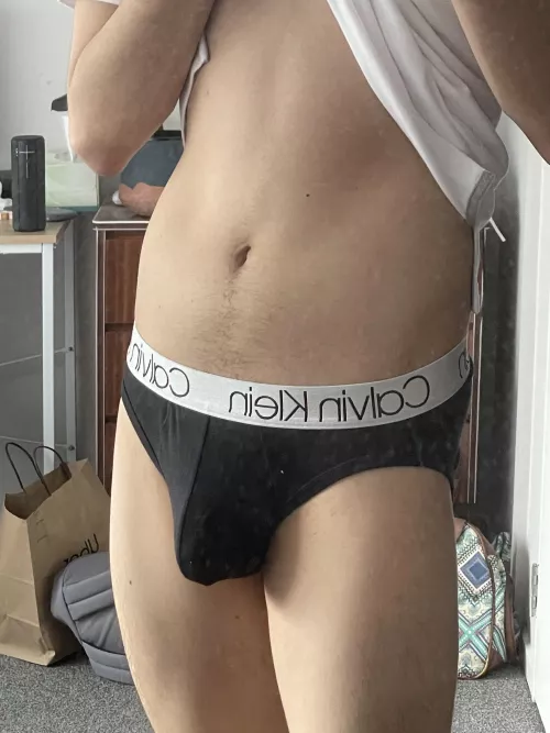 Squeeze in by NZteenpole