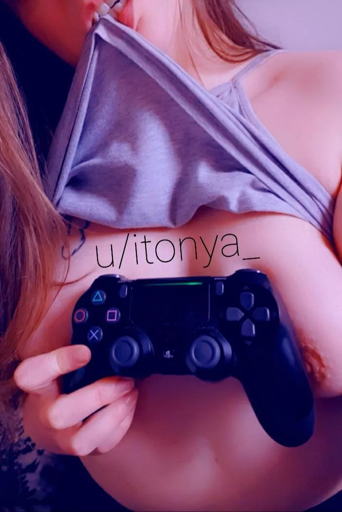 Squish between games posted by itonya_