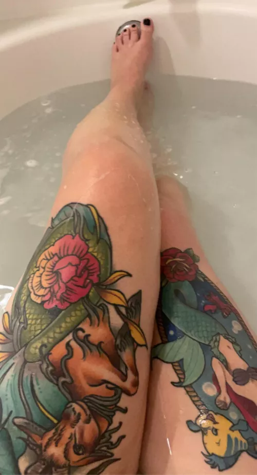 Squish 😌😌😌 by UnrequitedSiren