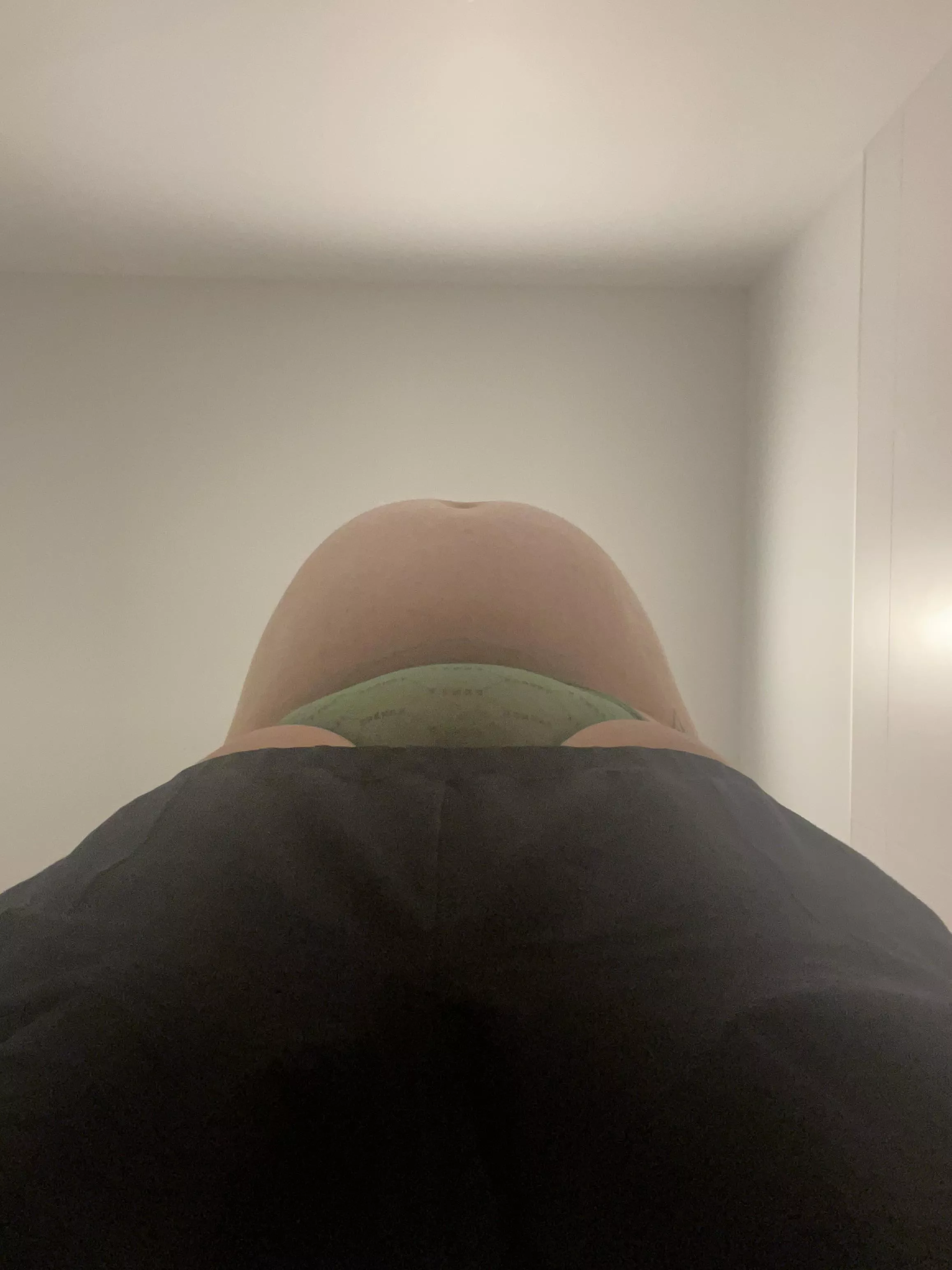 Standing over my phone 😅😅 posted by FoxyAriesBbby