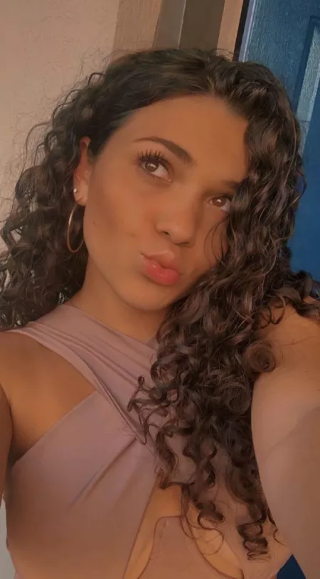 staring blindly into the distance by whereisdaddy111