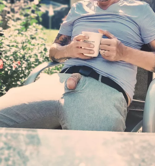 Start the day with Coffee by zifes