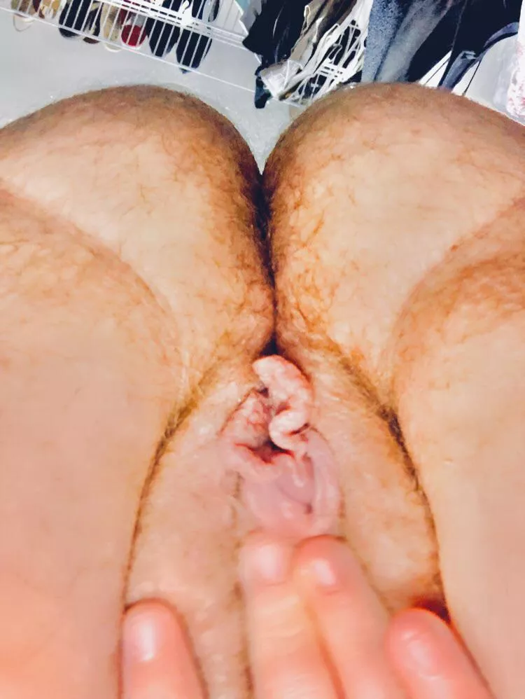 Starting my new year off with some orgasms 🥰 (F22) posted by Marionetana