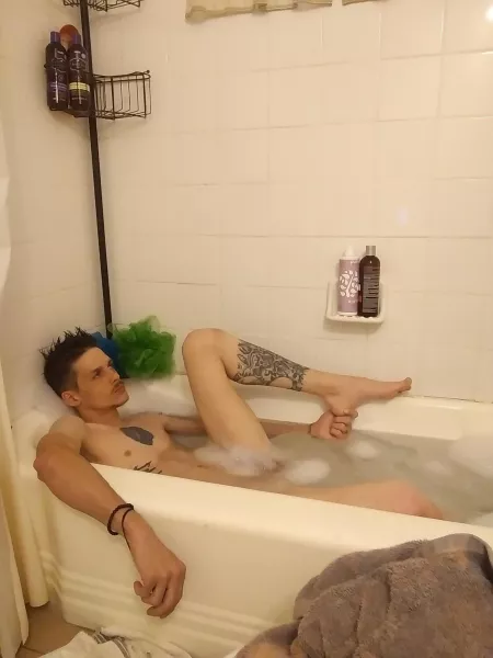 Starting the weekend off fresh! by Unique_Soft_1916