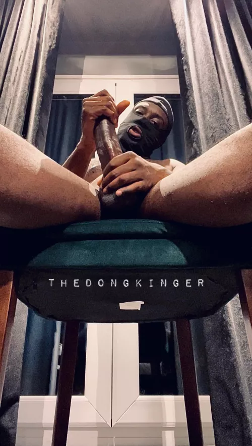 Stay down! by thedongkinger