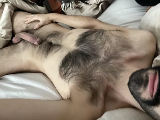 Stay in bed with me ? by sensitive-touch