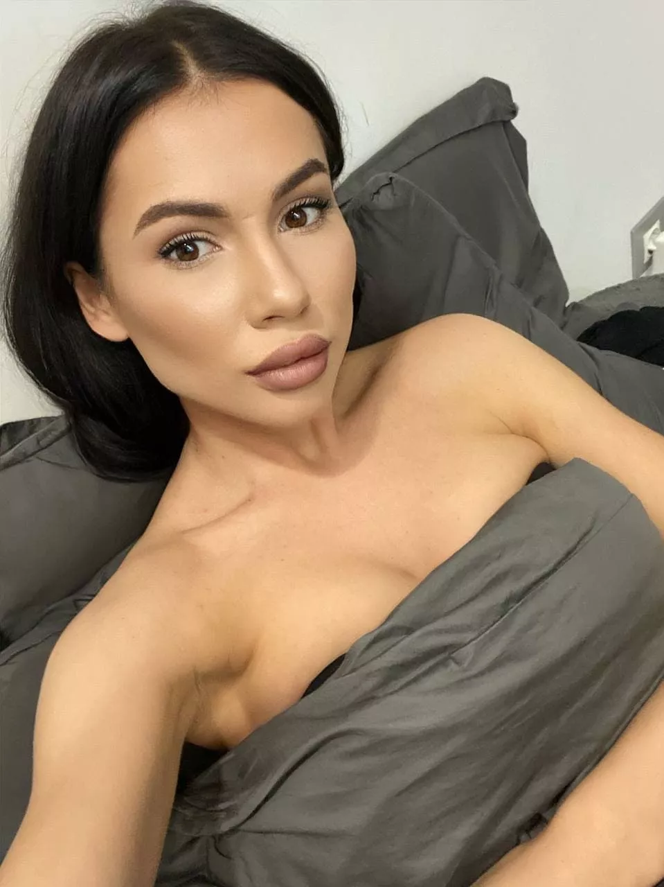 Stay true with my heart posted by Weak-Echo-1243