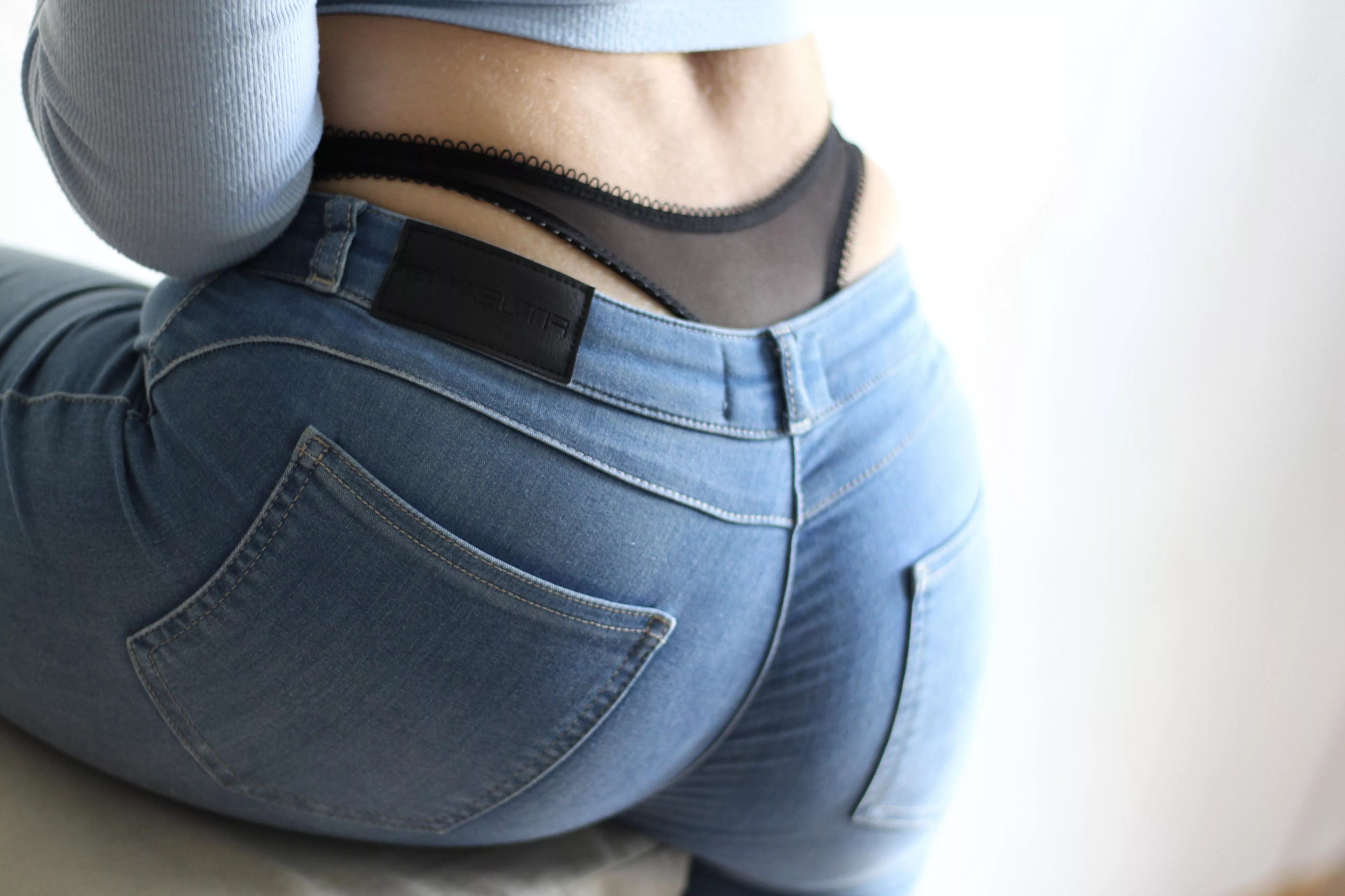 [STBA] 🍑🍑🍑🍑Men over 30, do you like my Booty in that thong? 🍑🍑🍑 posted by Ava-Fox