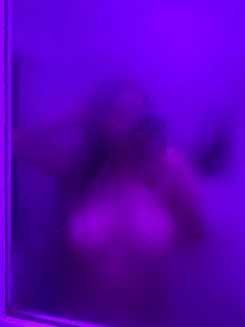 Steamy mirrors💜 by playfulkitty92