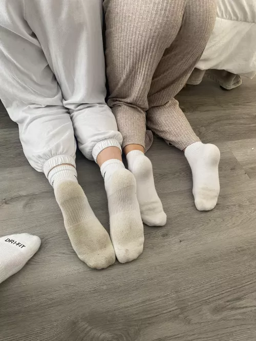 Step sisters by day! Co workers by night! 🇨🇦🇨🇦 by Savscutefeet