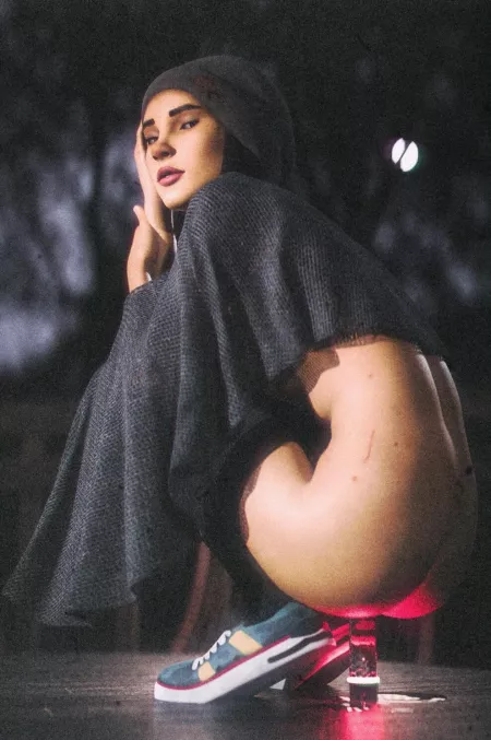 Steph Dusk Photoshoot (ReysMuffin) [Life Is Strange] by TheVietGal