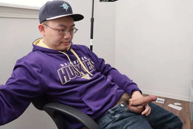 Sticking out by SilentGuy_