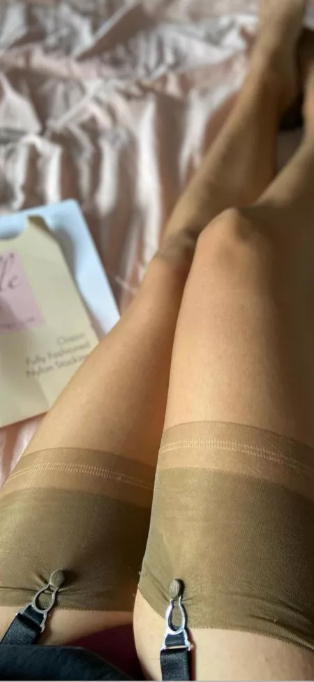 sticking paradise by artofnoise2