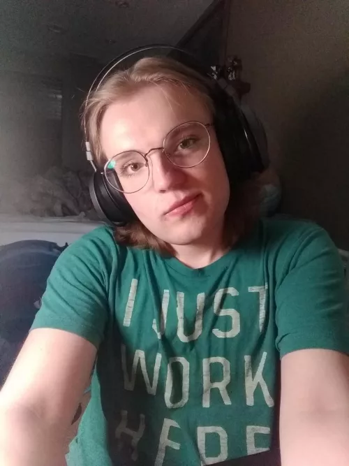 Still a long way off from how I wanna look and dress, but I thought I looked cute. by _kyami_