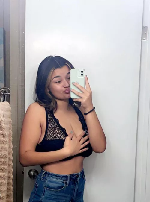 Still a teen and have Ocup boobies 😅 (f) by hey_im_lyric