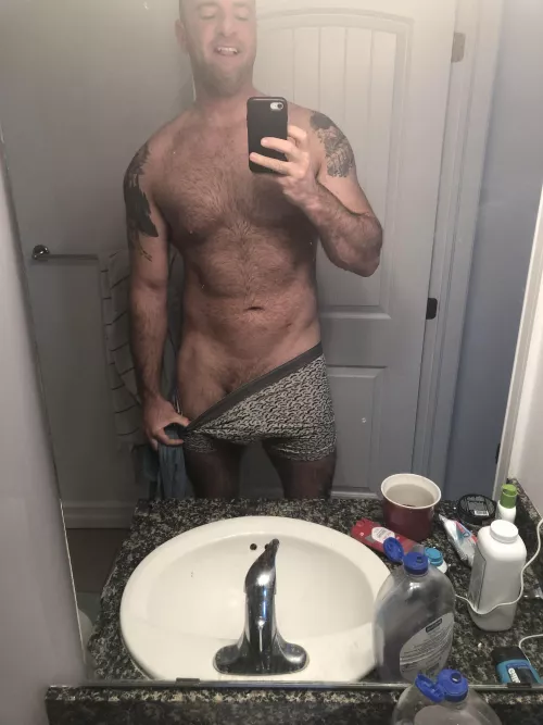 Still got I at 40? Come chat! by linatheleb