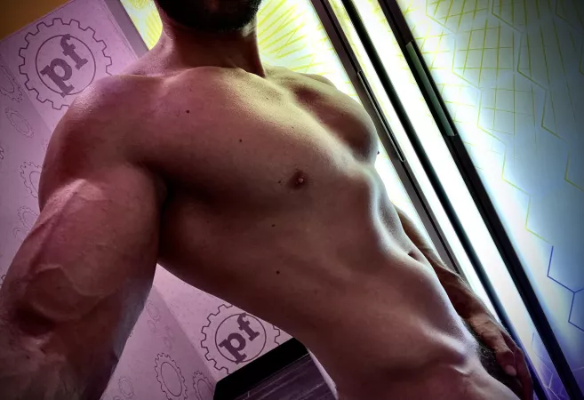 Still looking by Turbulent_Guy