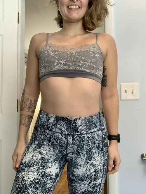 Still manage to sweat even when it's freezing out 🥶 by internassional