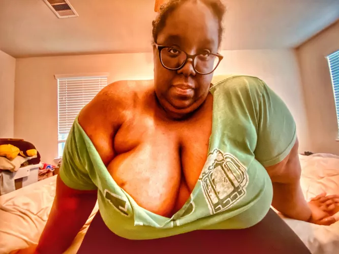 Still my lucky shirt 😈 happy Monday 😊 by BeachEnvironmental46