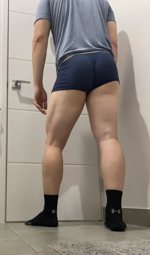Still sore from yesterdays leg day by aussiebloke777