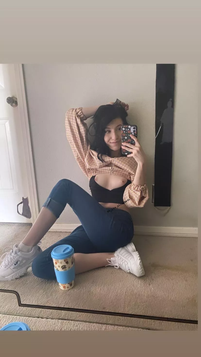 Still very bendy 😆👏 posted by kawaiiikitty