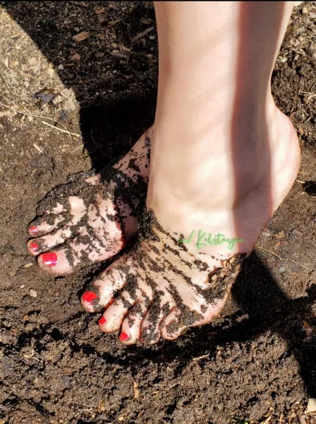 STOP- check these out 😉 by Kelstayce