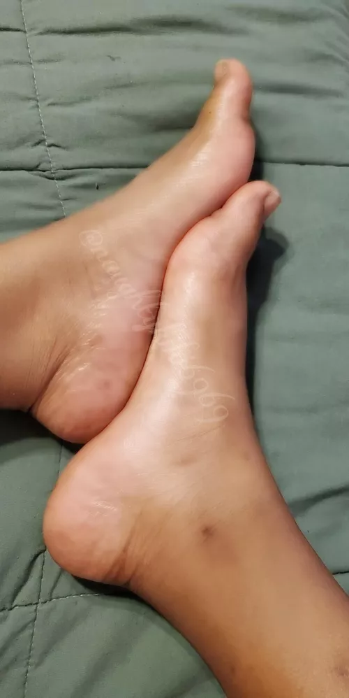 Stop its cute how you try to look away...we both know it's no use. You wish you could rub my soles. by Goddesskiki69