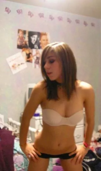 Strapless posted by steakflanks