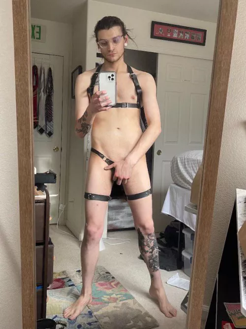 Strapped 🔒 by csvwart