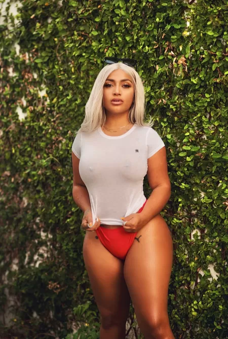 stretching it thin [oc] by pumma_santiago