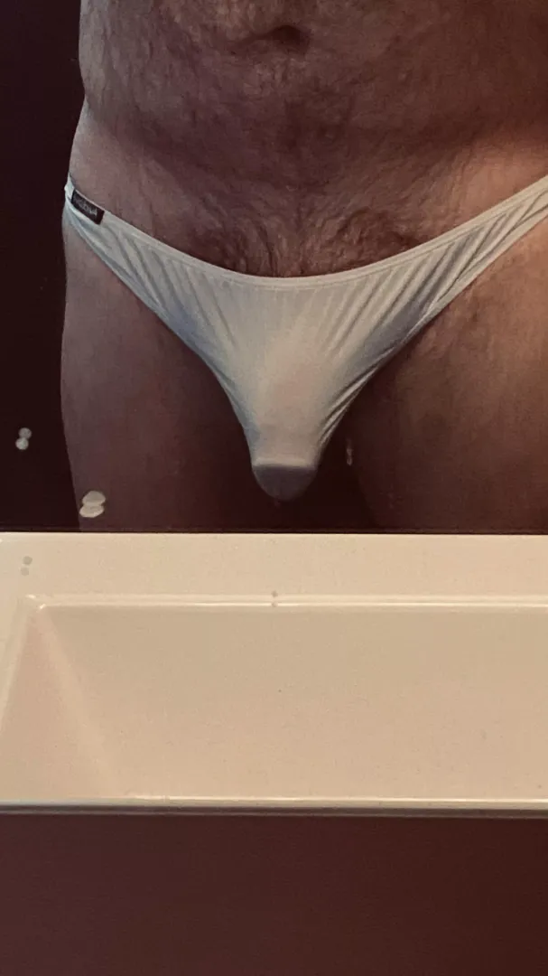 Stretchy posted by LogCas13