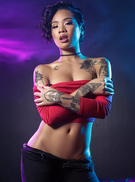 Striking Honey Gold by TimGreen806