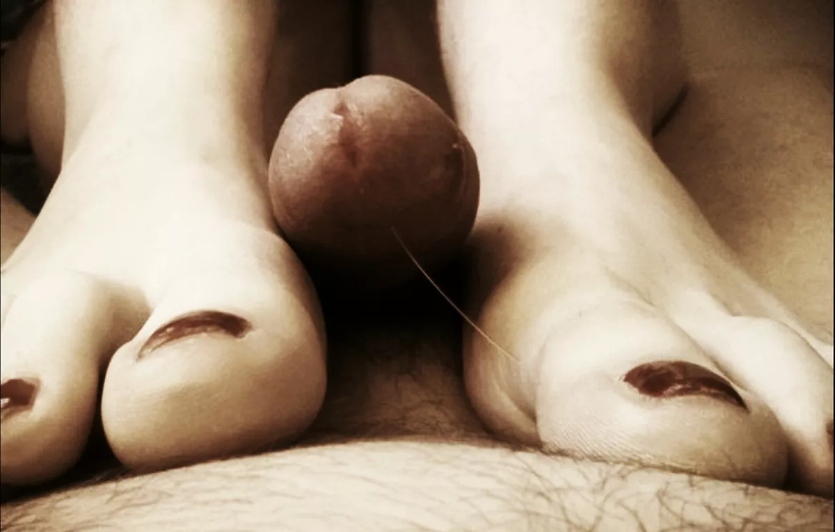 String of lust posted by Hrodvitnisson