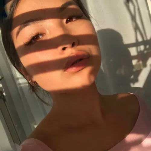 Striped shade by forherboobs