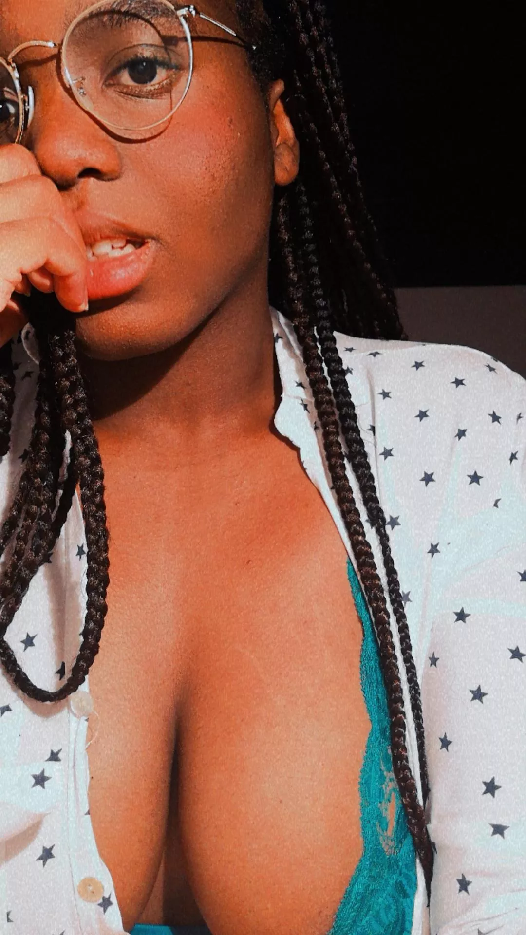 Studying gets a lil boring after a while...🙄 posted by studyniky