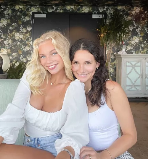 Stunner by Itztimetogoforit321