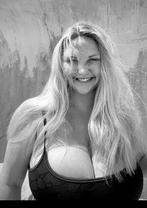 Stunning! by skipstoneonglasslake