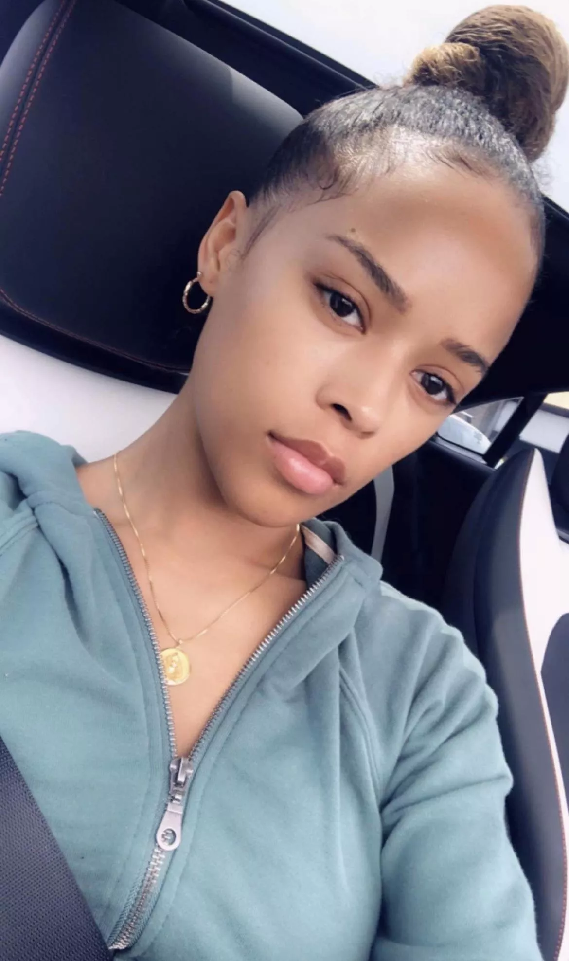 Stunning posted by Professional_Elk8082