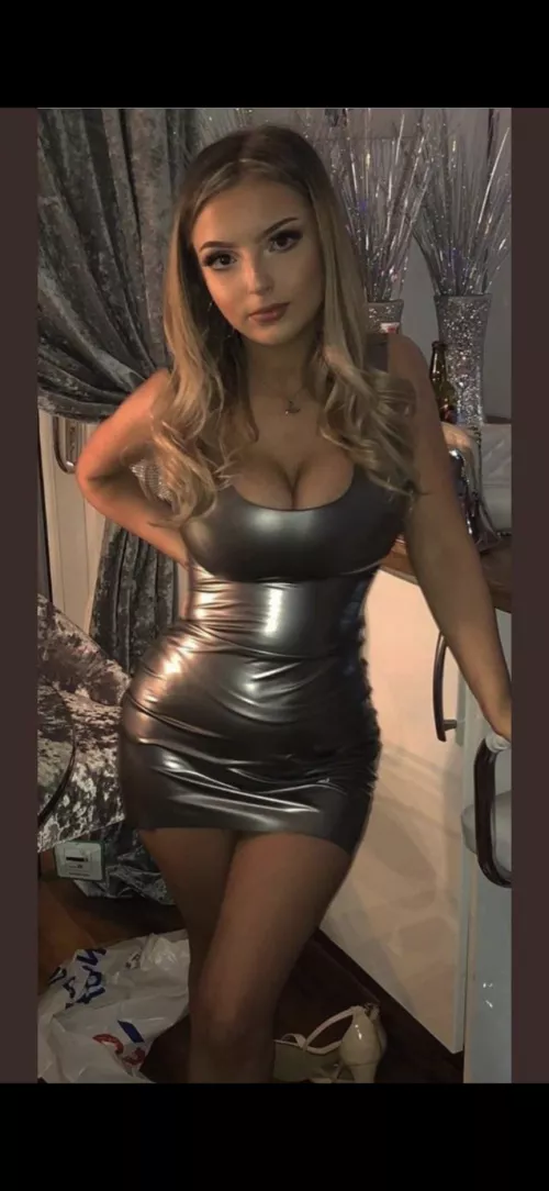 Stunning by OwlOk3798