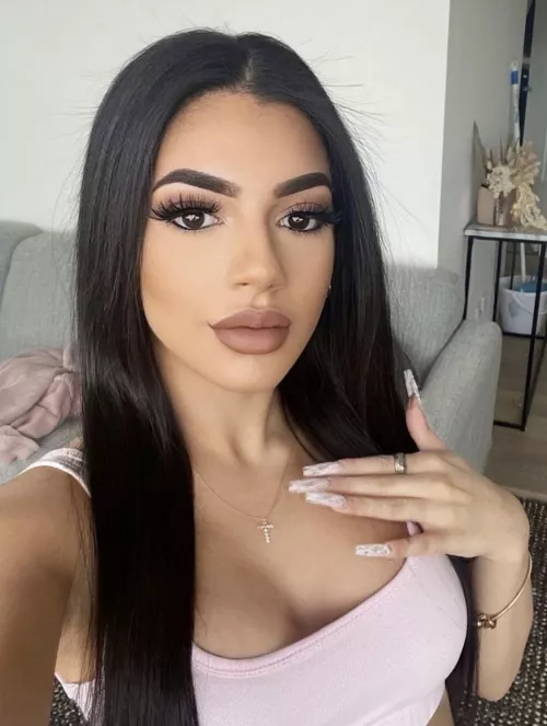 Stunning by round_plastic