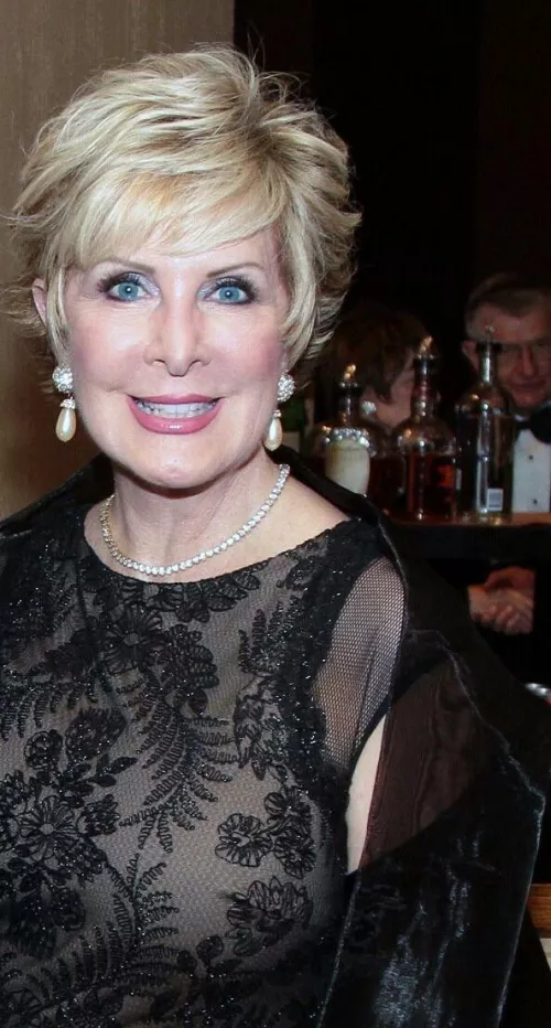 Stunning Woman by movieman-Bob