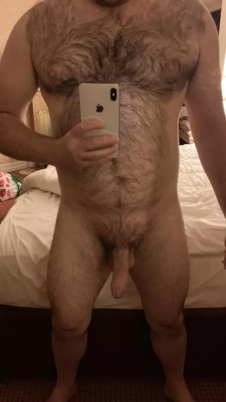 Submissive top here looking to chat with fellow kinky men (31) by Husky_RSA