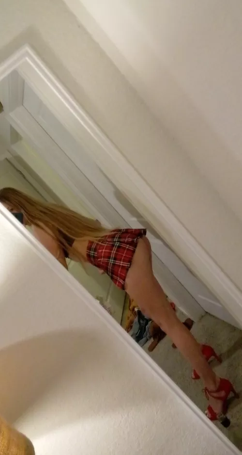 Submit to your mistress and you will be turned into such a sissy whore tonight😈 [domme] by AmazingAd8451